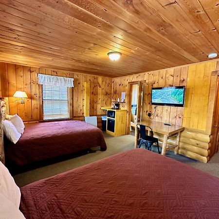 Yellowstone Cabins And Rv West Yellowstone Exterior foto