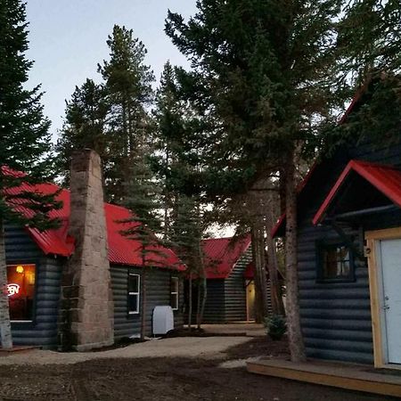 Yellowstone Cabins And Rv West Yellowstone Exterior foto